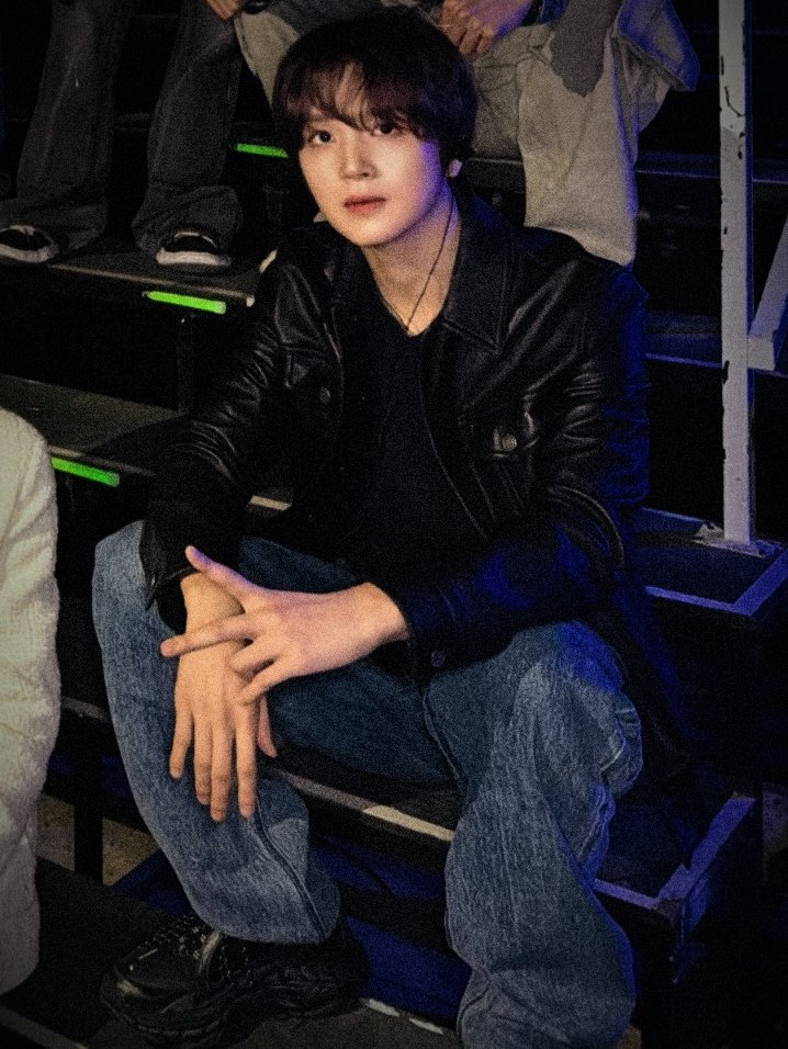 𝙙𝙖 tweet media