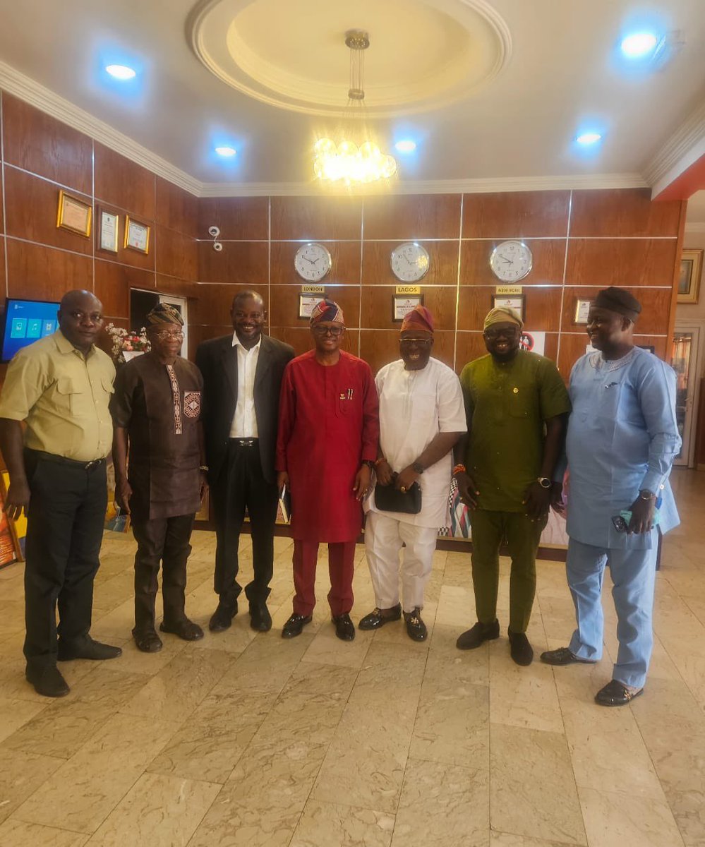 Maazi Emeka tweet media