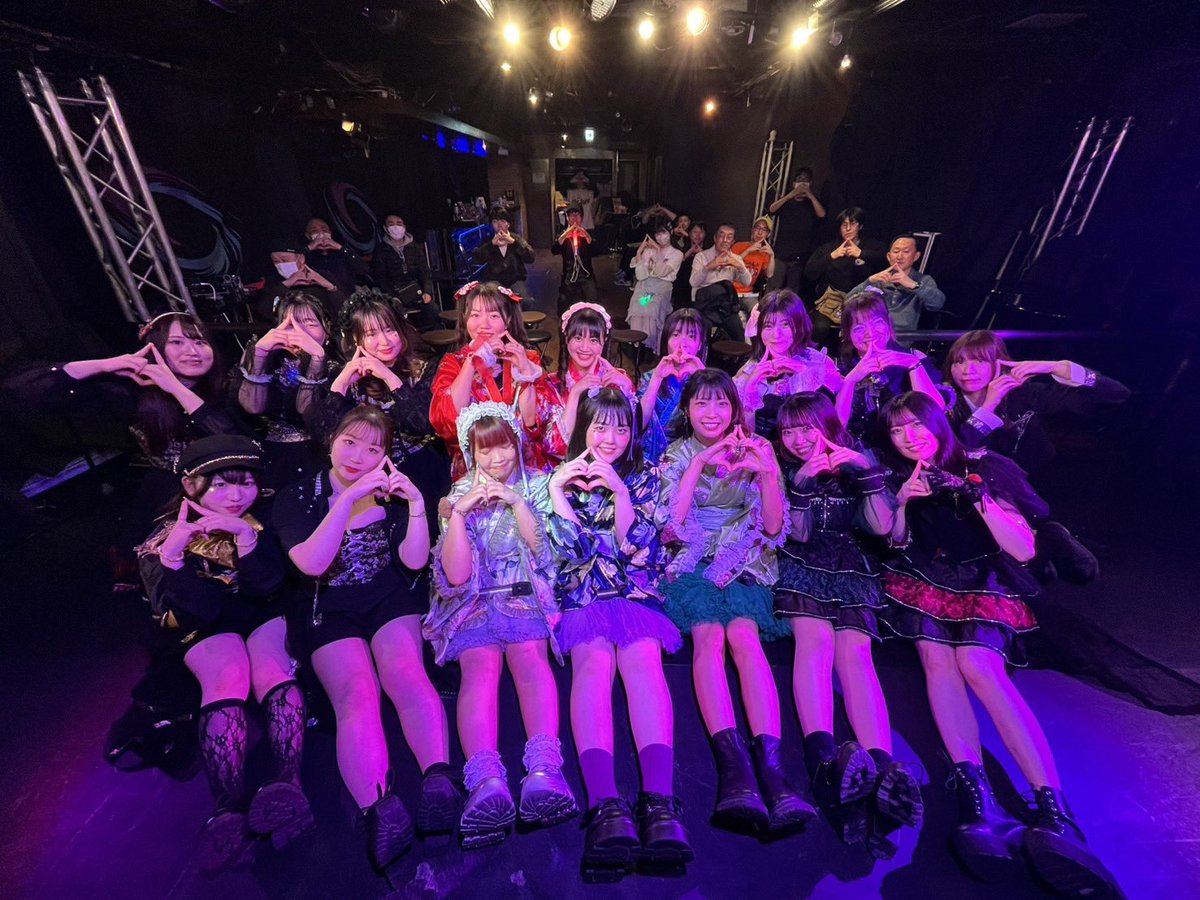 Tsururantan_hok's tweet photo. #鶴らんたん10周年公演 
昼公演☀️
【みんなそろって羽ばたくぞいっ！】
にお越しくださり、ありがとうございました☺️
皆さまと一緒に最高の時間を作れて幸せです☺️
あんじゅすやPole＊も出演ありがとうございました🙇🏻‍♀️
この後は夜公演🌃があります！
まだまだ盛り上がりますよー🥰
ぜひお越しください😍 https://t.co/D41v3WbSai