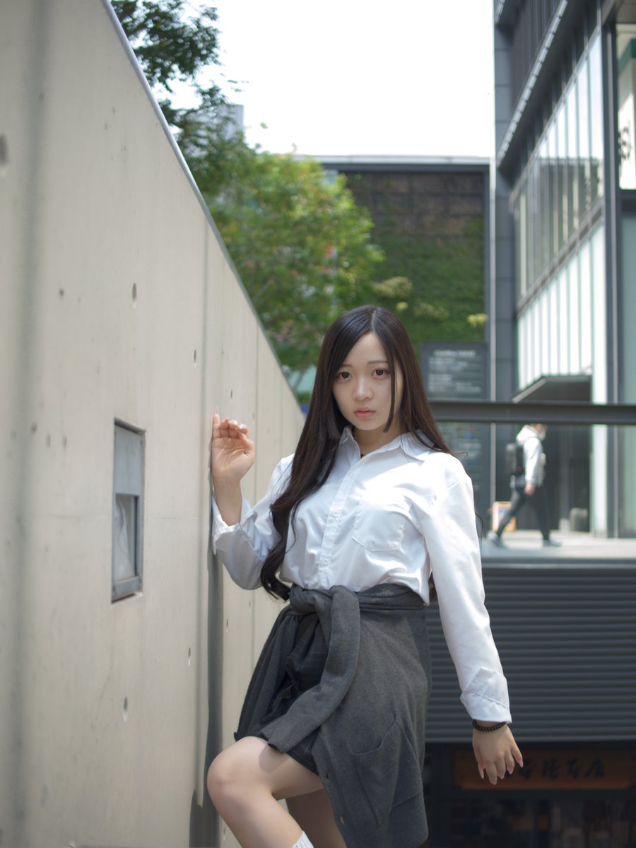 ＜本日の速報②＞
今回はダークでかっこいい動画を
目指して編集に取り掛かります。

RARE撮影会【平成ギャル企画】
モデル：織部みう さん (<a href="/miu_rare/">織部 みう</a> )   
#RARE撮影会   (<a href="/RARE___photo/">RARE撮影会</a> )