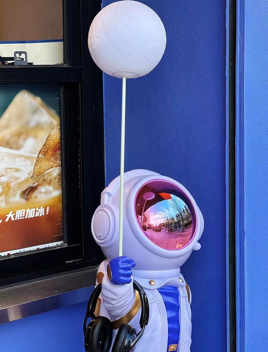 John Hibbert tweet media