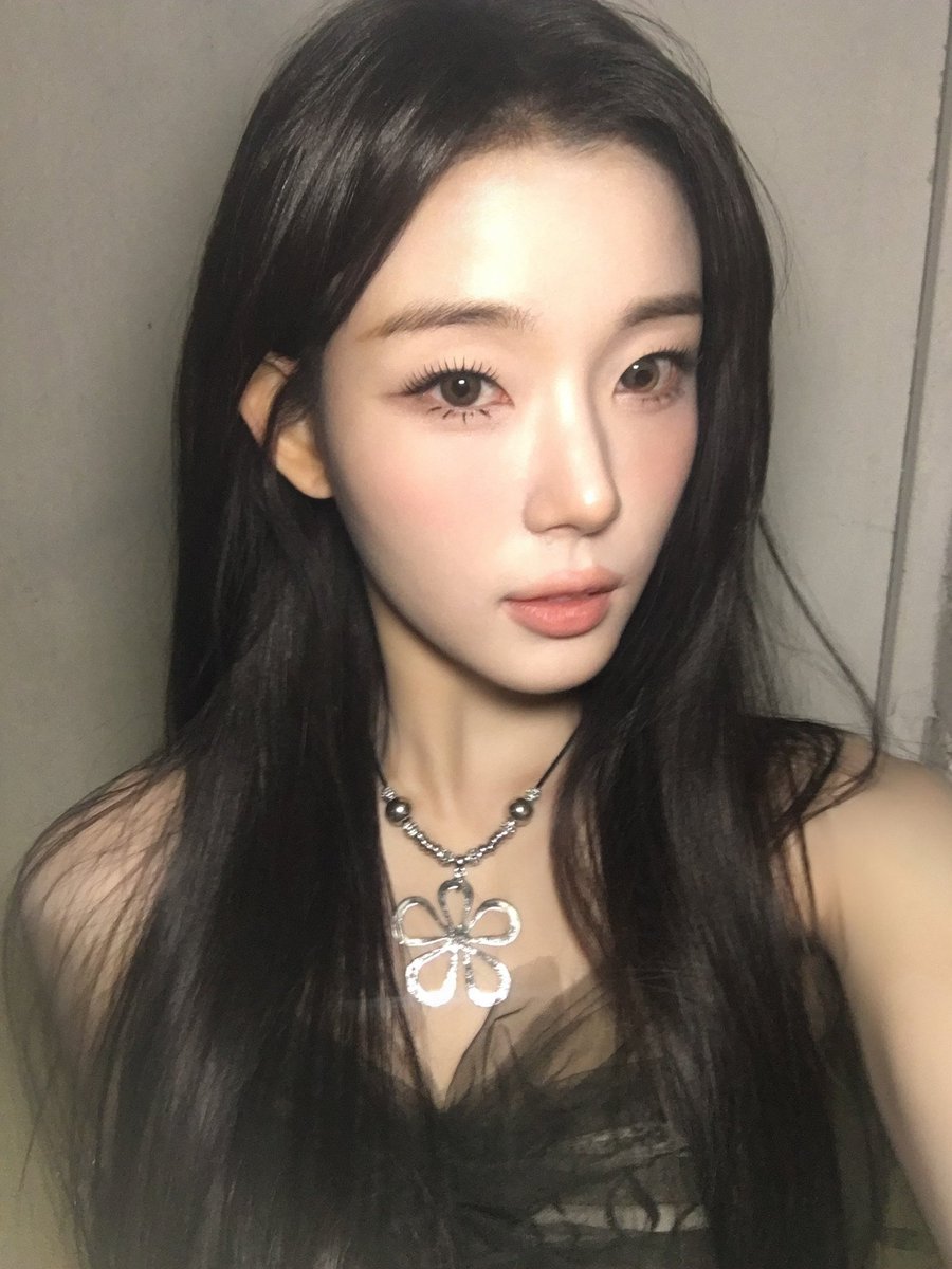 하연 tweet media