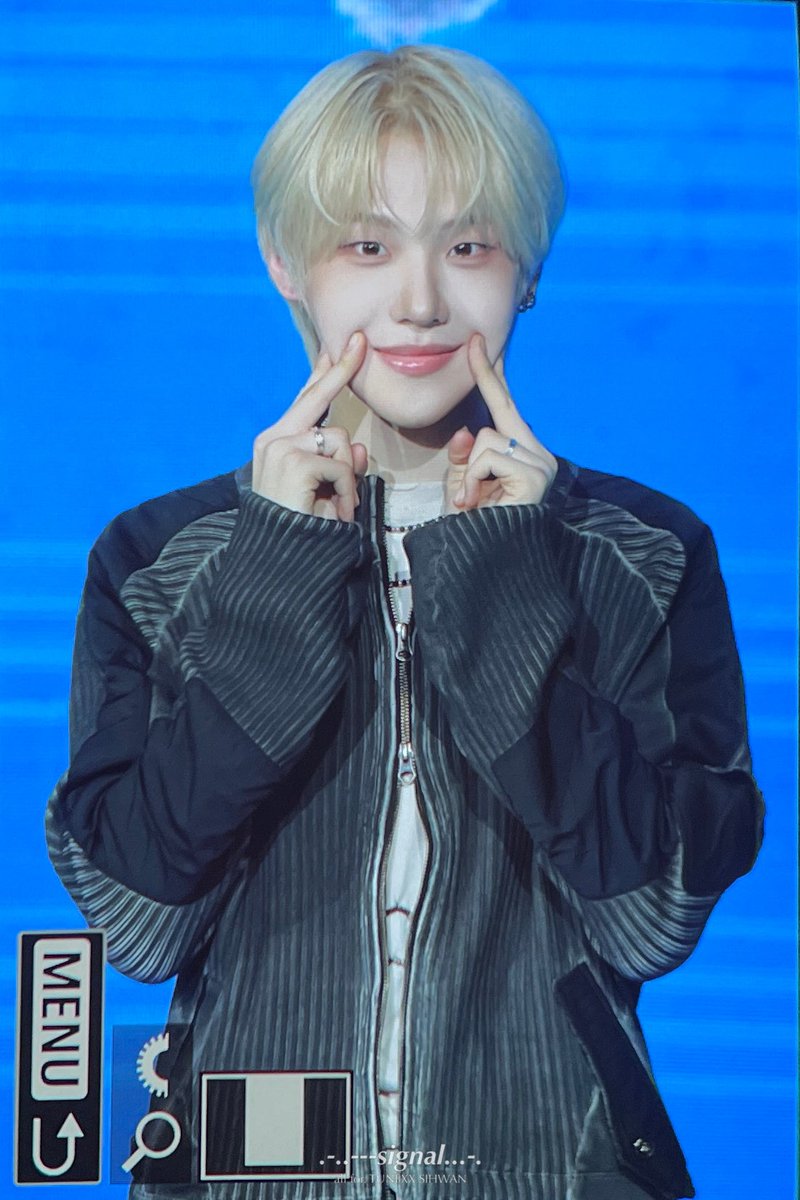 𝘴𝘪𝘨𝘯𝘢𝘭 tweet media