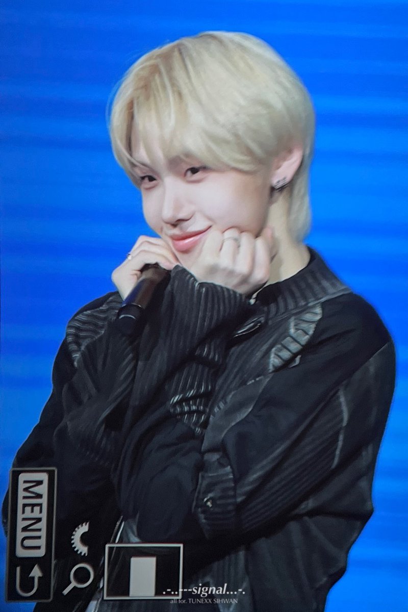 𝘴𝘪𝘨𝘯𝘢𝘭 tweet media