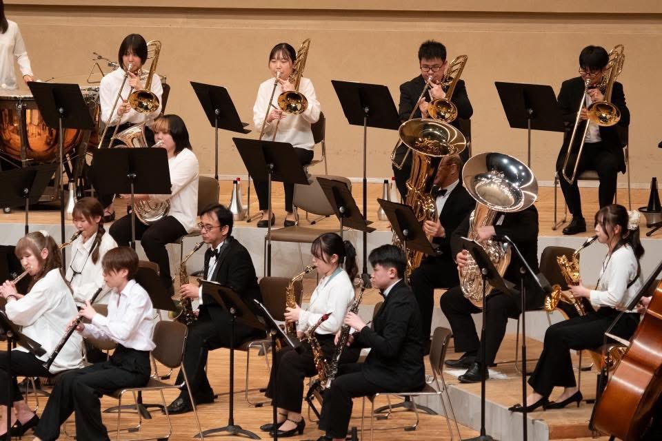 brassfrontier's tweet photo. #NBF26th 振り返り‼️

1部最後は片岡寛晶作曲
「マカーム・スピリタス」
バリトンサックスのソロから始まり、マカームならではの曲調、雰囲気をお楽しみいただけたでしょうか？ https://t.co/QfFJTXzMLJ