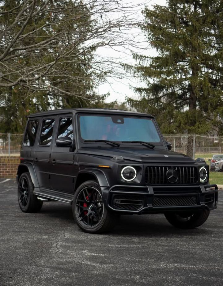 We love cars ❤️ tweet media