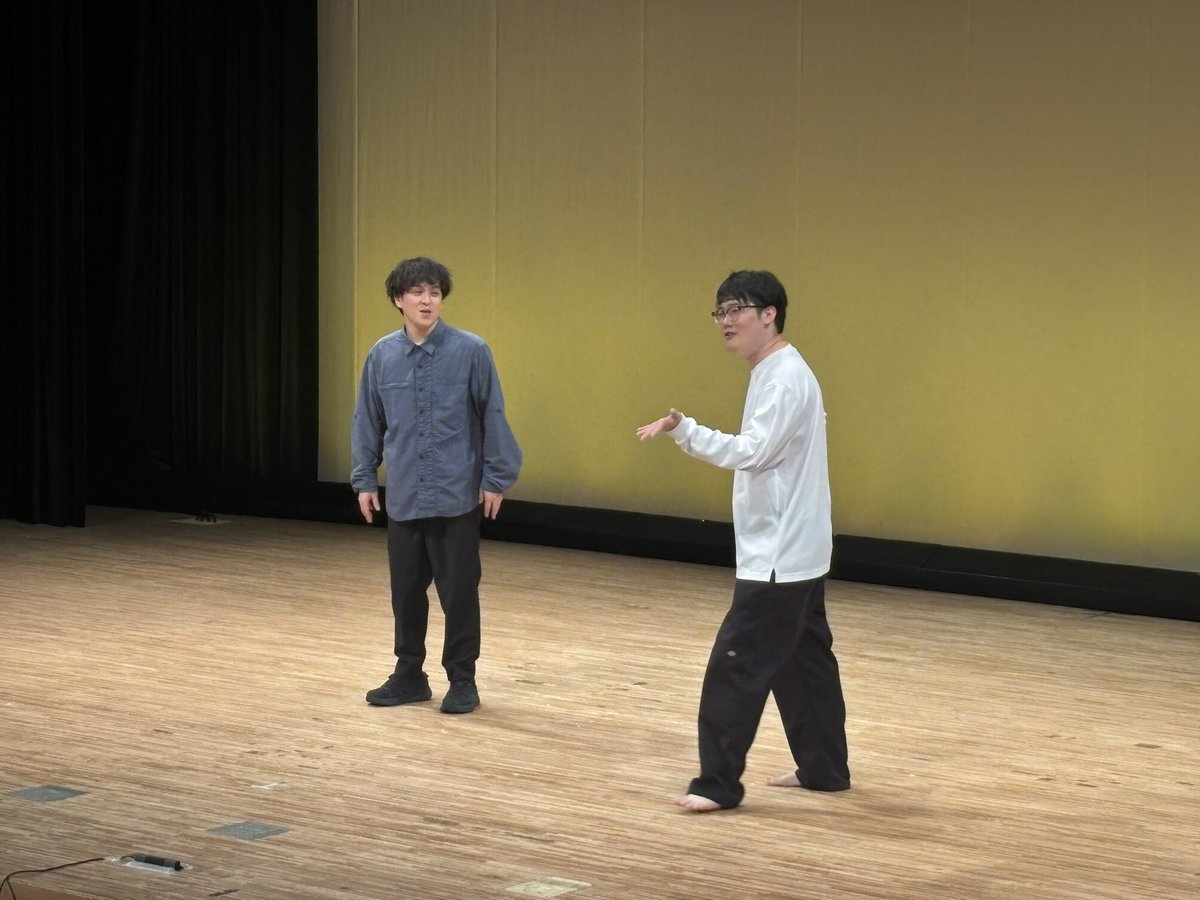 natsu_coco_nut's tweet photo. ファイヤーサンダーネタツアー
#巡る回る 大阪公演
立て続けに11本のコント、圧巻だった。。
ほんで全部おもしろいの凄いわ。
大阪で観られる機会少ないからいっぱいネタが観られたのが凄く嬉しい。また大阪来てください🙏🙏 https://t.co/x3ctqKl5Z3