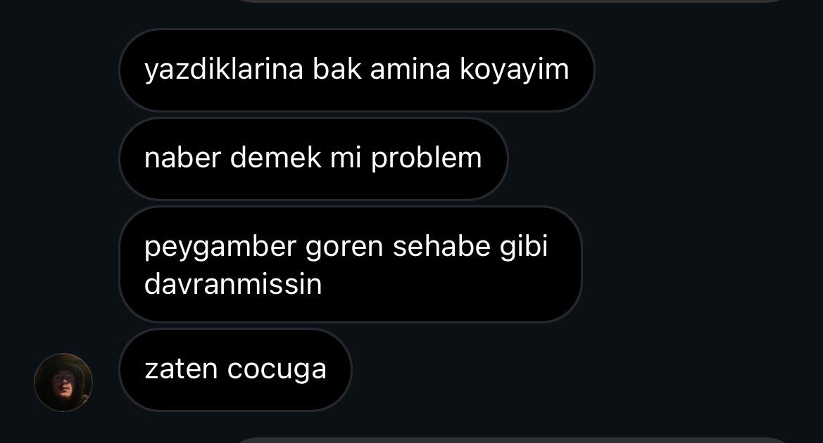 simalightt's tweet photo. QÜELAPQKRPFKPA https://t.co/Bq6RB93zte