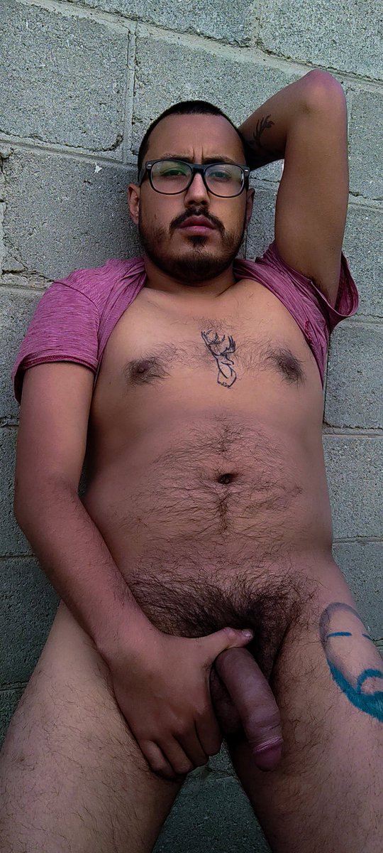 RubenInt's tweet photo. No sé porque pero traigo la idea de probar a ser #bisexual... Nunca eh estado con una mujer pero traigo pensamientos últimamente, será que puedo? 🤔 #gay #cdjuarez #Single #chudai chudai https://t.co/pBfqN4GFJM