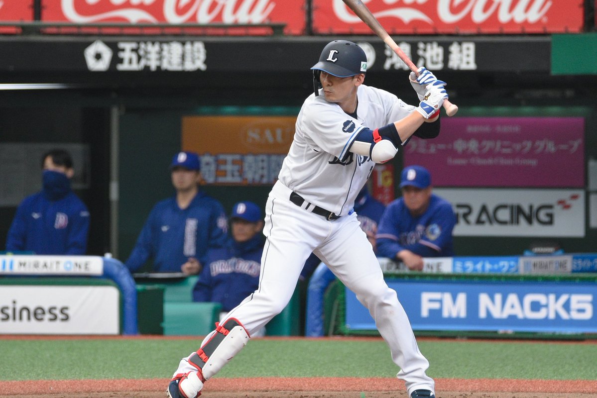 むらかみ tweet media