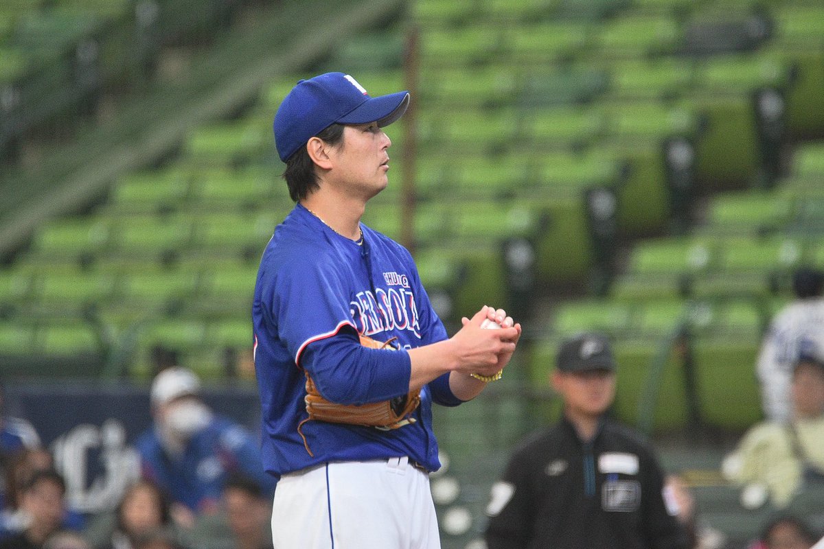 むらかみ tweet media