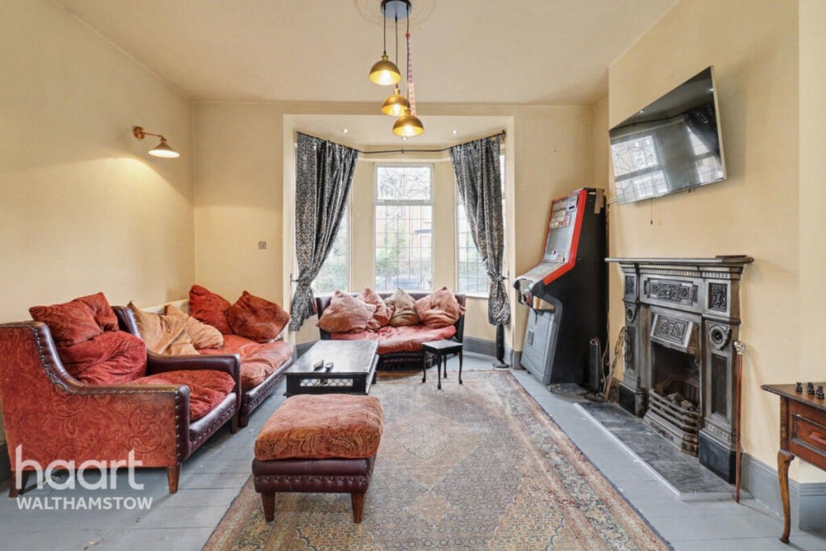 Sam Hudson tweet media