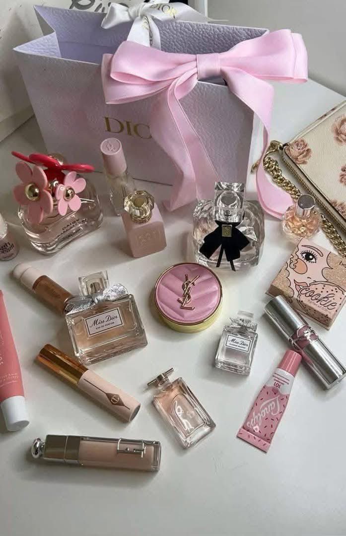 •☆• tweet media