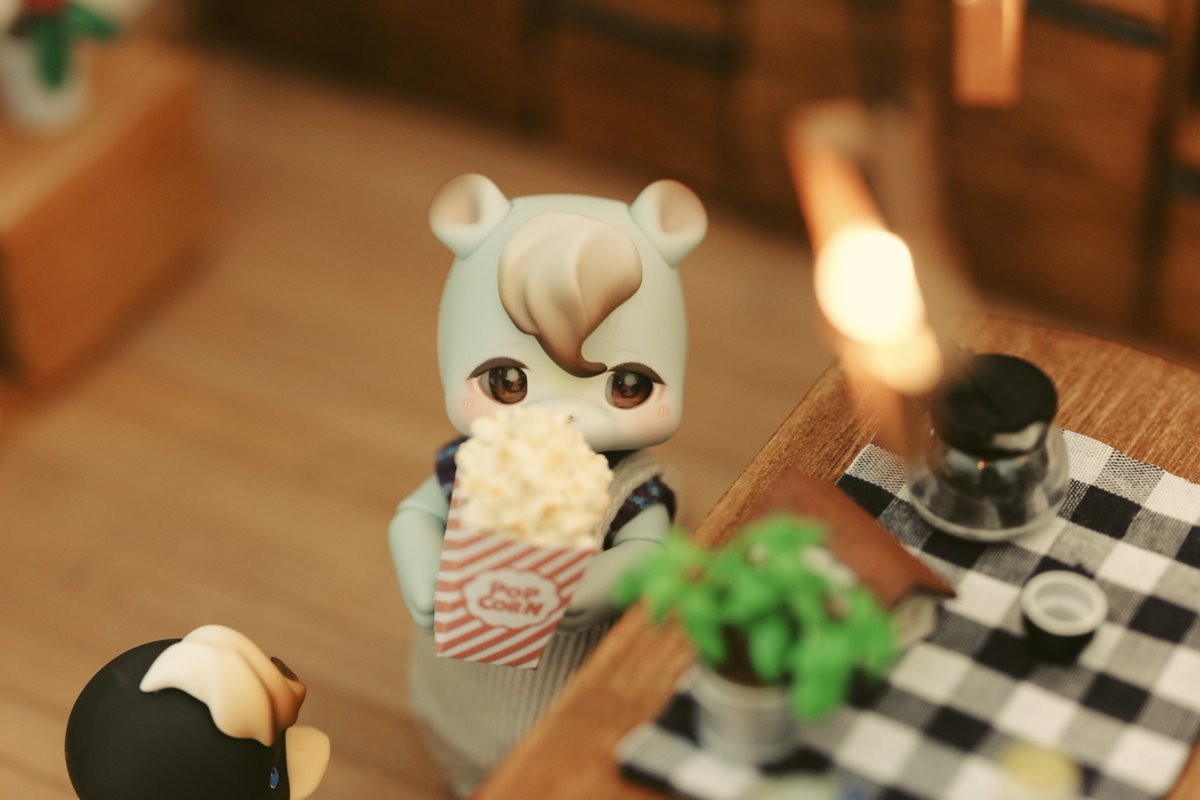 二鳥（にとり） tweet media