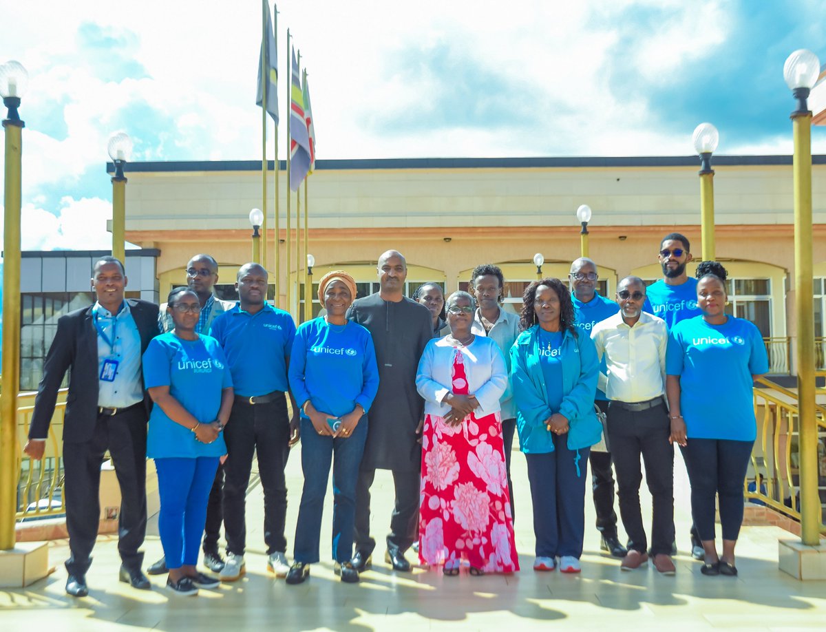 Burundi : à Gitega, la revue sectorielle santé 2026 trace la voie vers des interventions plus efficaces et un système de santé renforcé

En date du 26 au 27 mars 2026, un atelier de revue sectorielle de la santé se tient à <a href="/Gitega/">Province Gitega</a>. Il est consacré à l’analyse des réalisations des