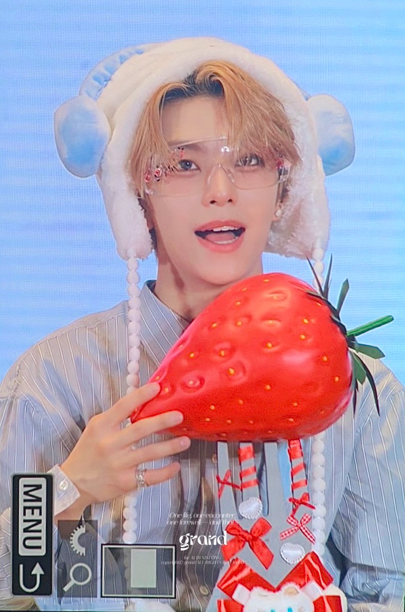 grand⚡️ tweet media