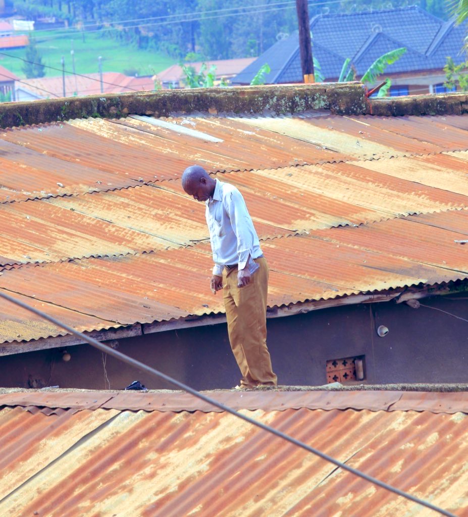 Steve Wembi tweet media