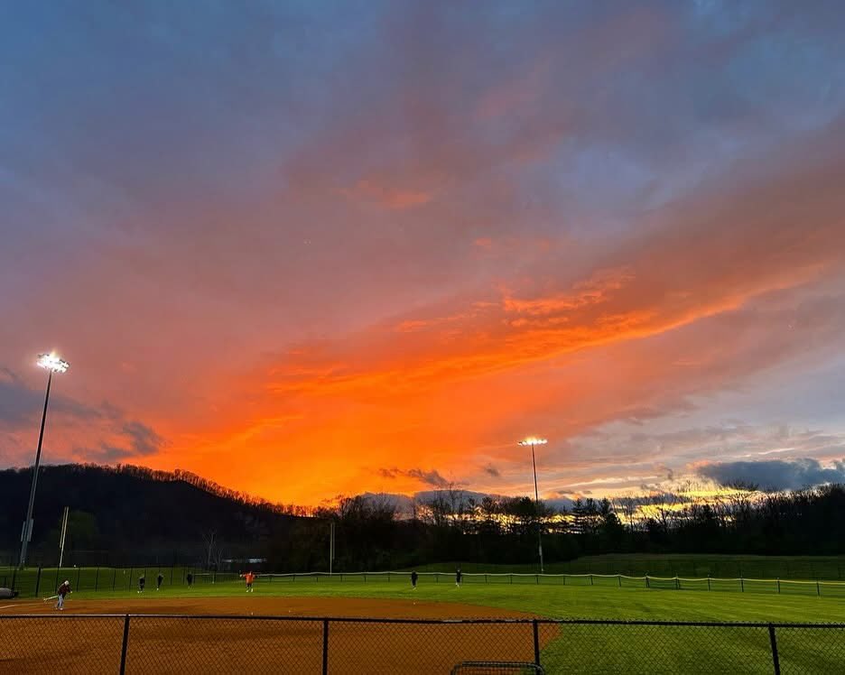 ClintonStrong tweet media