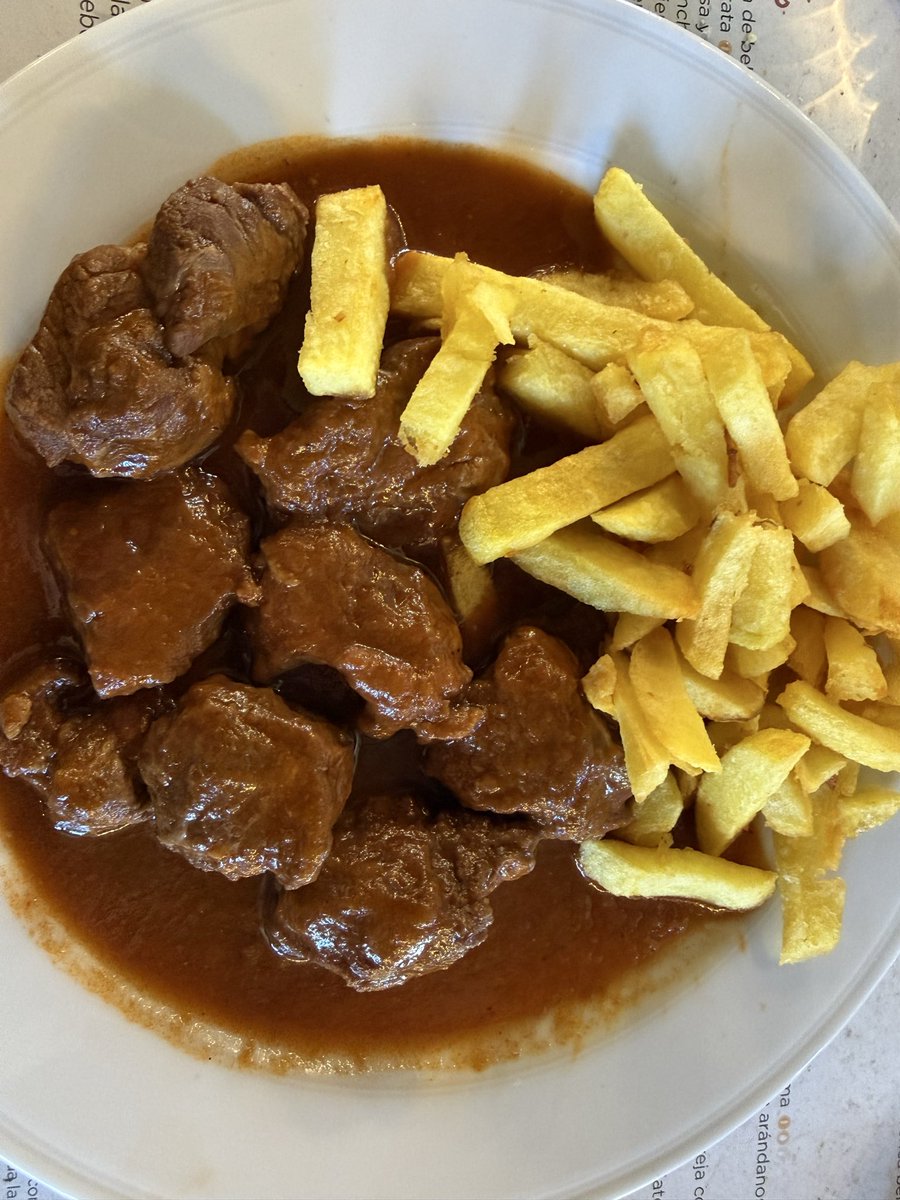 Pangolarismo tweet media