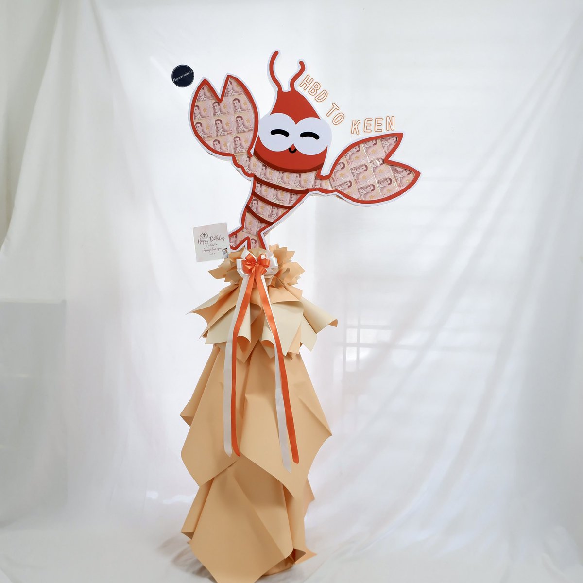 Papercointk's tweet photo. Keen 🦞@keenkeno_sp 
24.08.24
Money shrimp shape 🦞 
Special thanks Chalotte💕
.
Line : @papercoin.tk (with @)

🌷o.1097
. 
#moneyflower #moneybouquet #papercointk
#keenkeno https://t.co/lqu2Jol8Ik