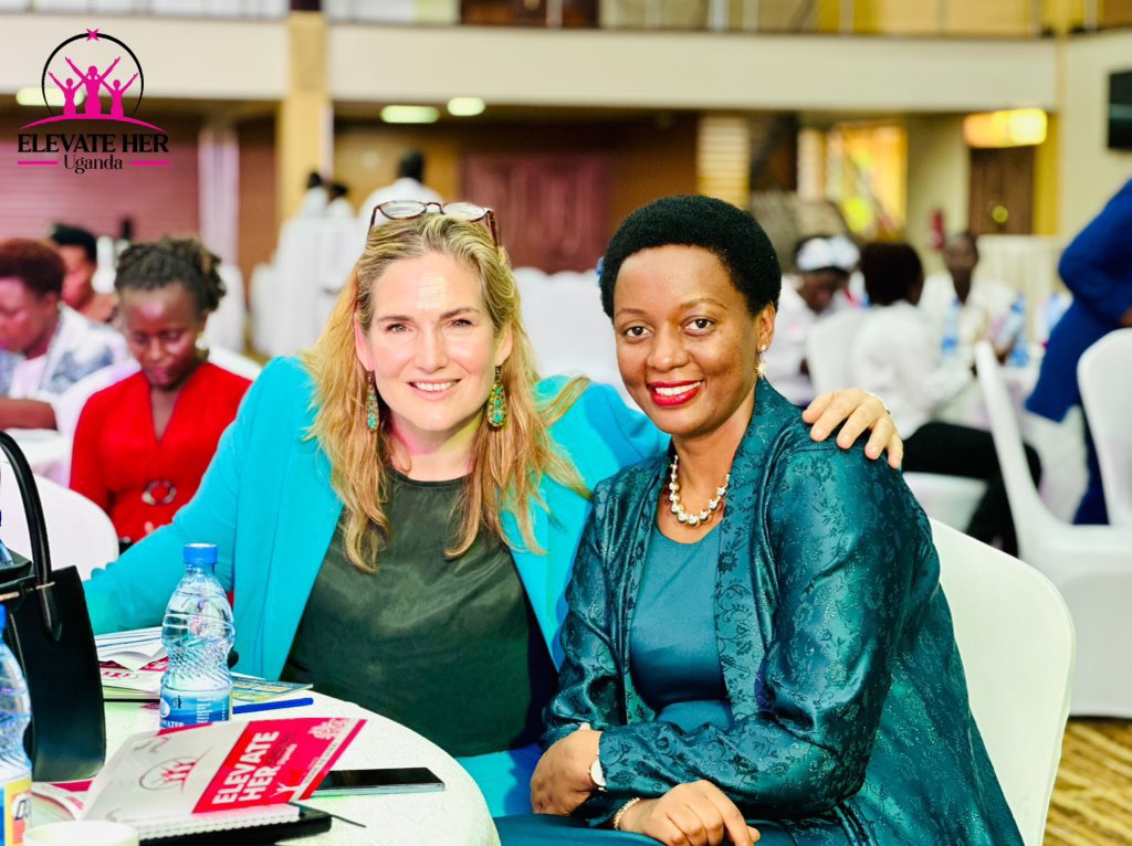 Pamela N🍊 tweet media