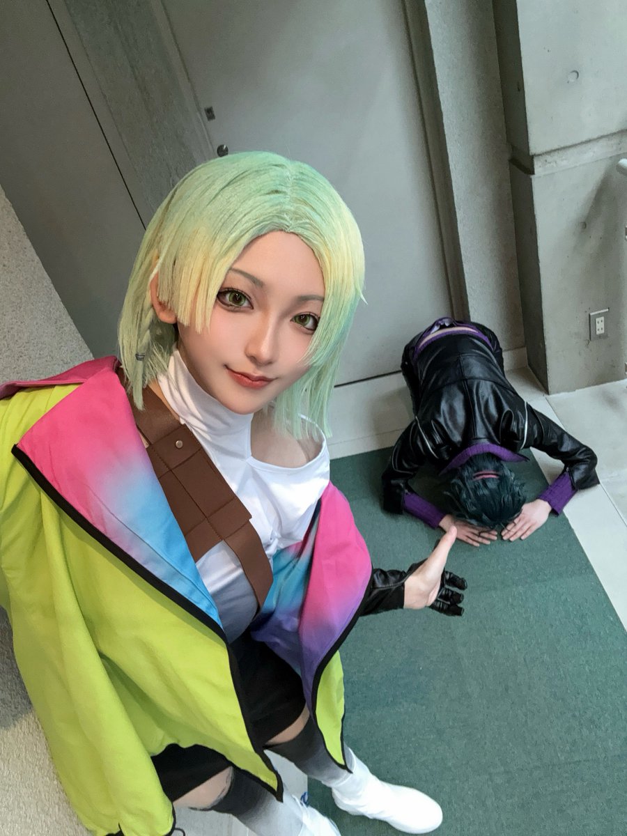 ししこ tweet media