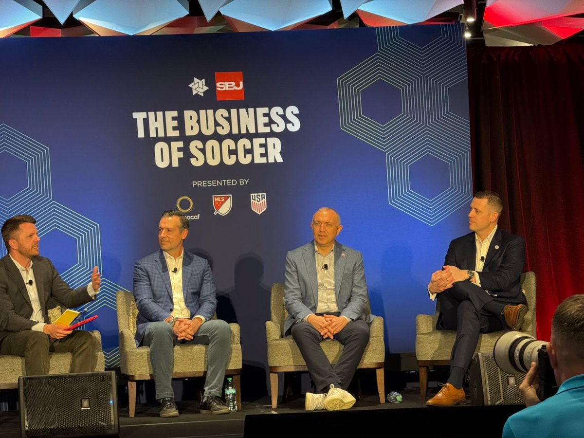 Oliver Arthur tweet media