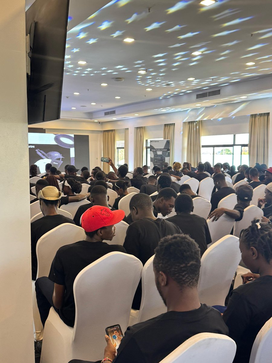 denis_toru's tweet photo. Getting started with crypto? @okxafrica @okx @star_okx is making onboarding seamless with a full ecosystem built for both beginners and pros 🚀 #kisumutradersconnect #okxkisumu https://t.co/wXWi9BkmBm