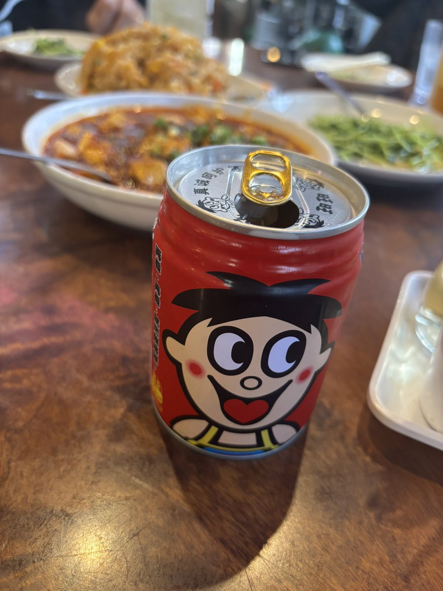 都賀ヨウ/アシノ【ギタリスト作曲家】 tweet media