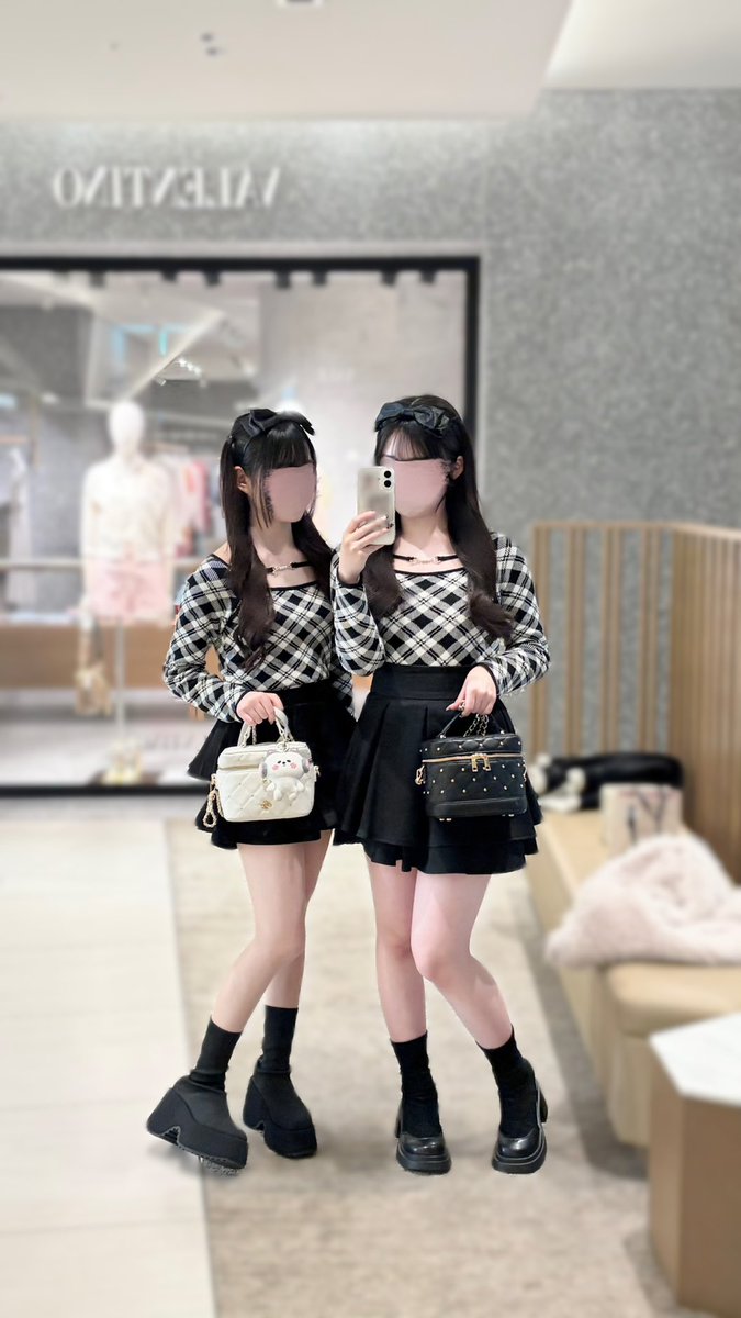 𝒩❤︎ tweet media