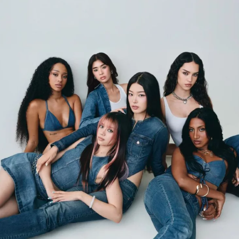 About Music tweet media