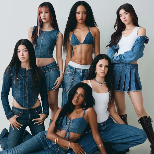 About Music tweet media