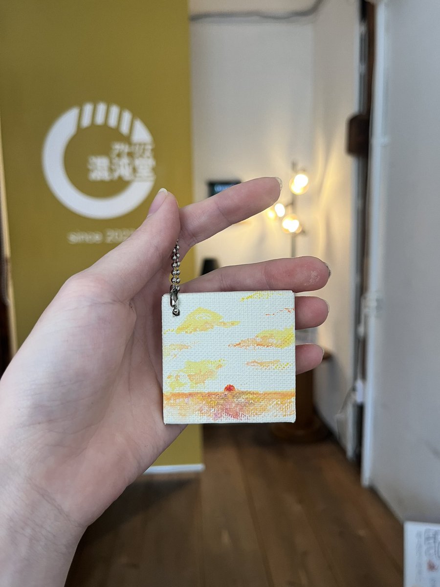 小沢ゆう/ろず tweet media