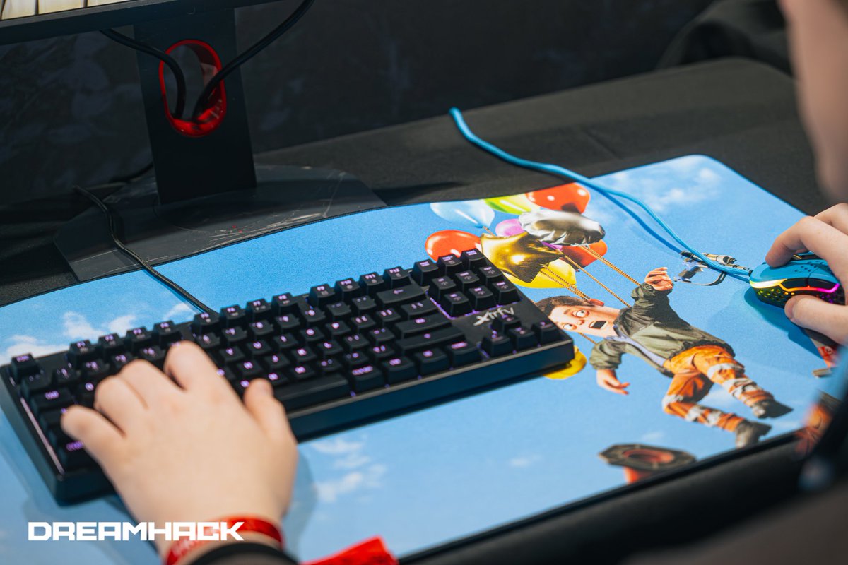 facepunch tweet media