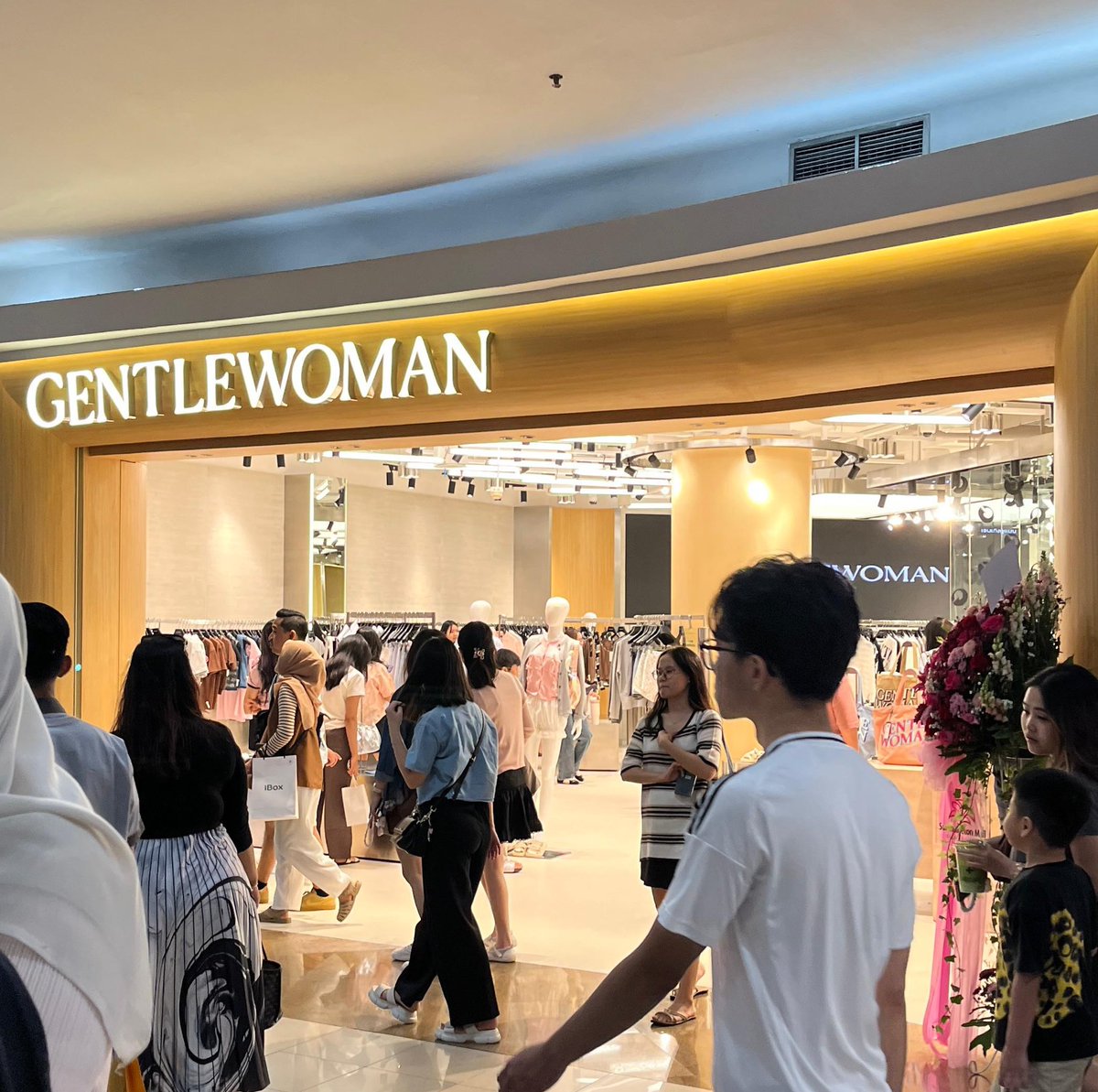 Si Paling Kelapa Gading 🍜 tweet media