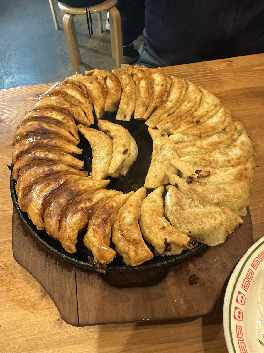 ジークン tweet media