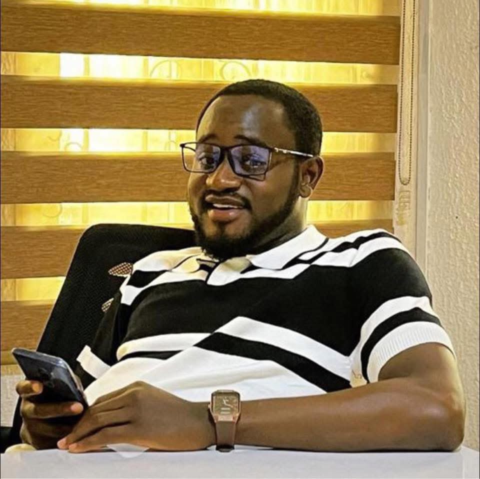 YaRon_MalaN tweet media