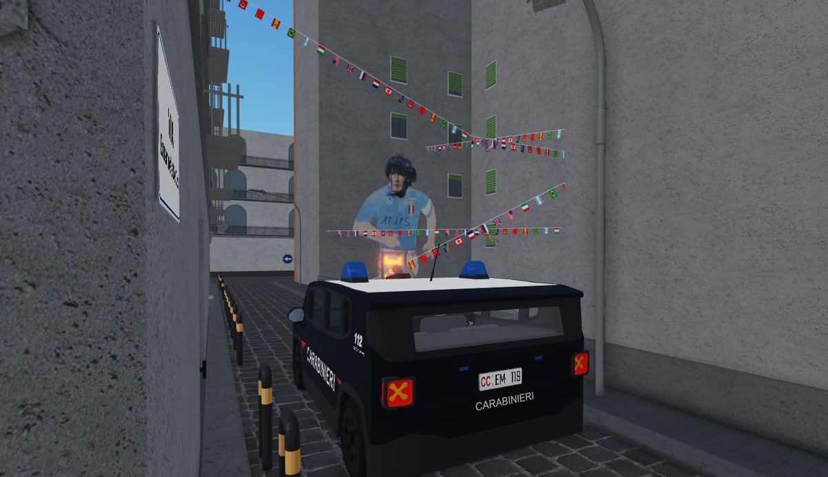 Arma dei Carabinieri | Naples, Italy tweet media