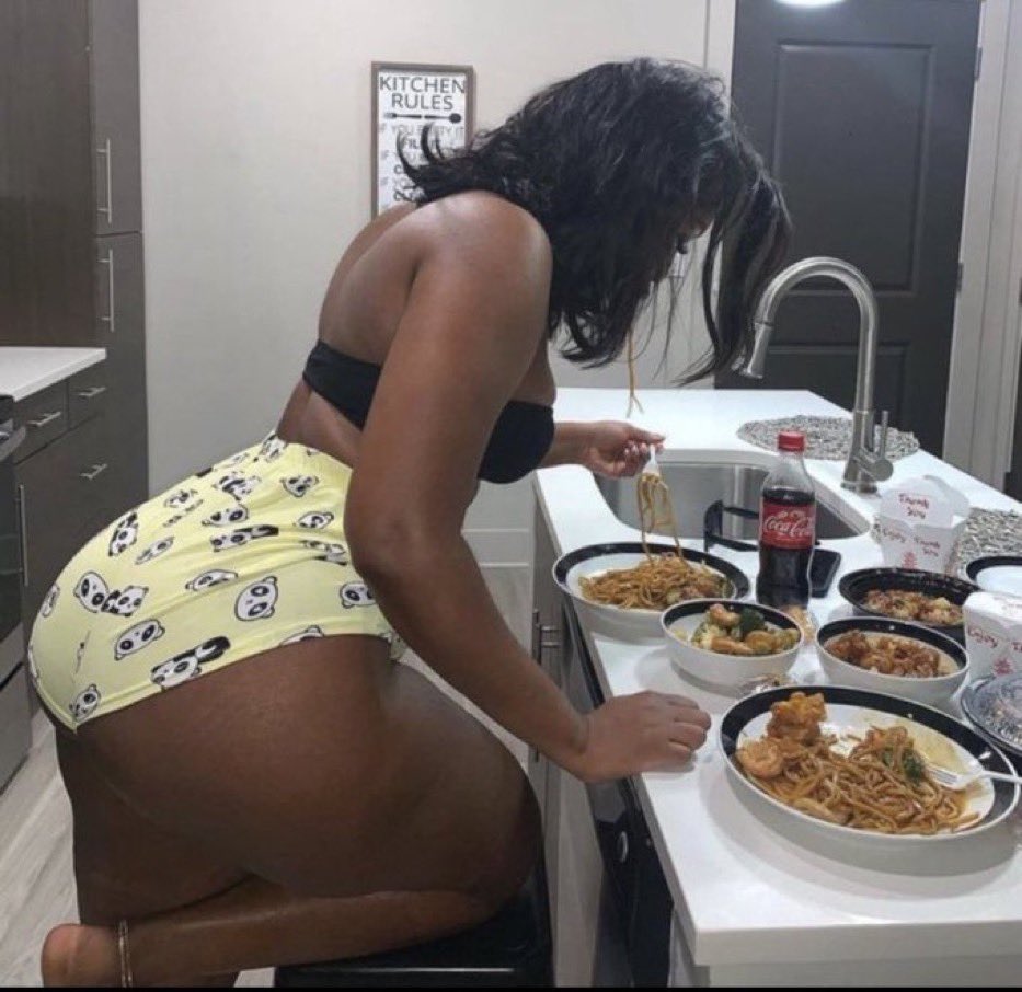 JOLLYSWIT tweet media