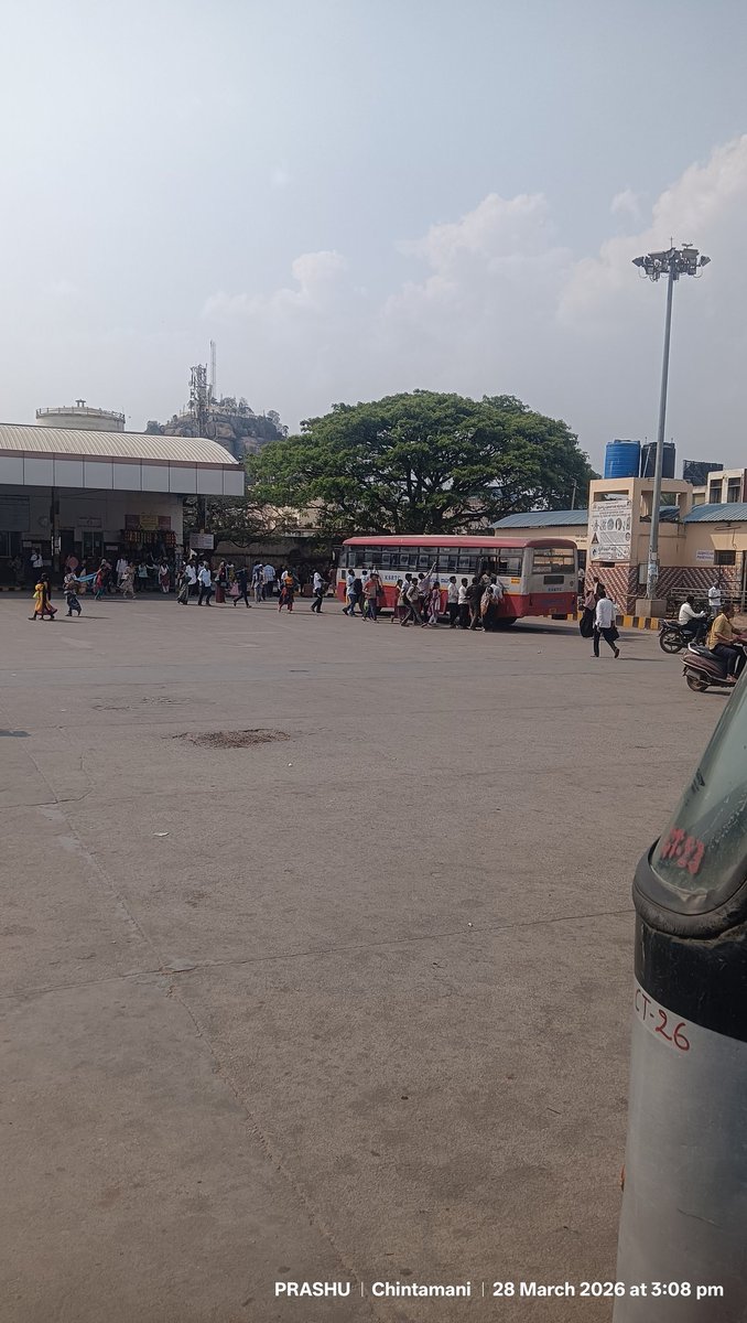prashanthkvbabu's tweet photo. Welcome to Chintamani.
Any day, any time, same problem.
Thank you @KSRTC_Journeys @drmcsudhakar https://t.co/BPqPKaTNPs
