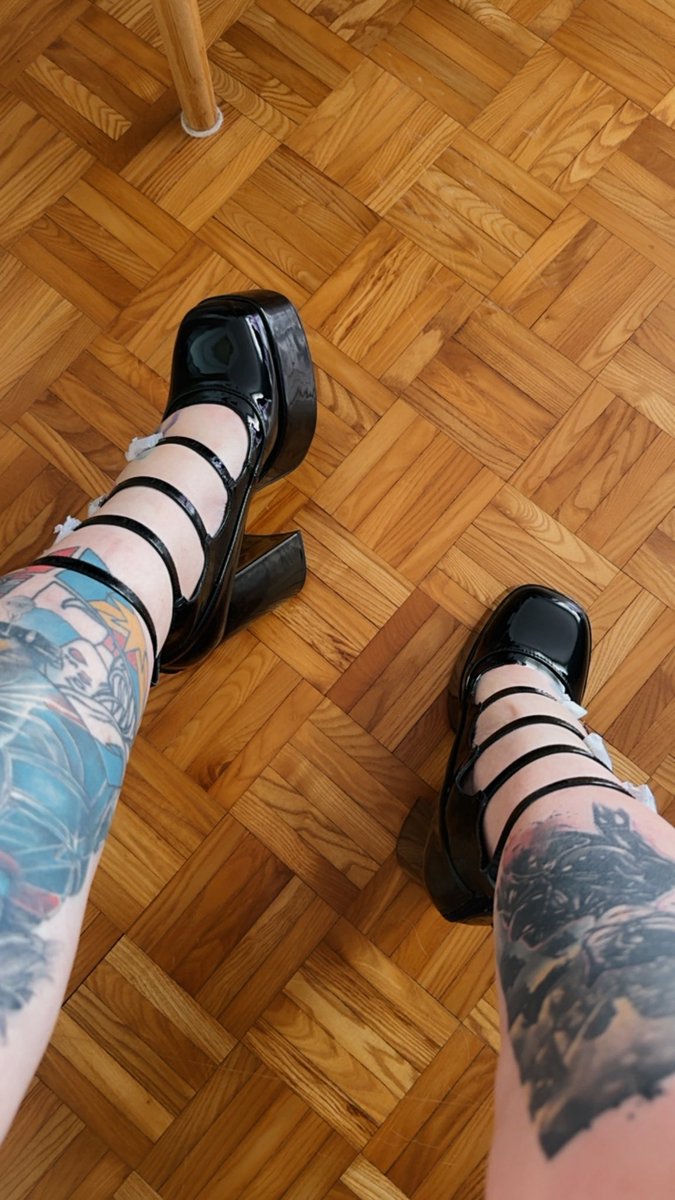 ☆ 𝙉𝙮𝙢𝙥𝙝𝙚𝙖 𝙎𝙬𝙞𝙨𝙨𝙜𝙞𝙧𝙡 ☆ tweet media