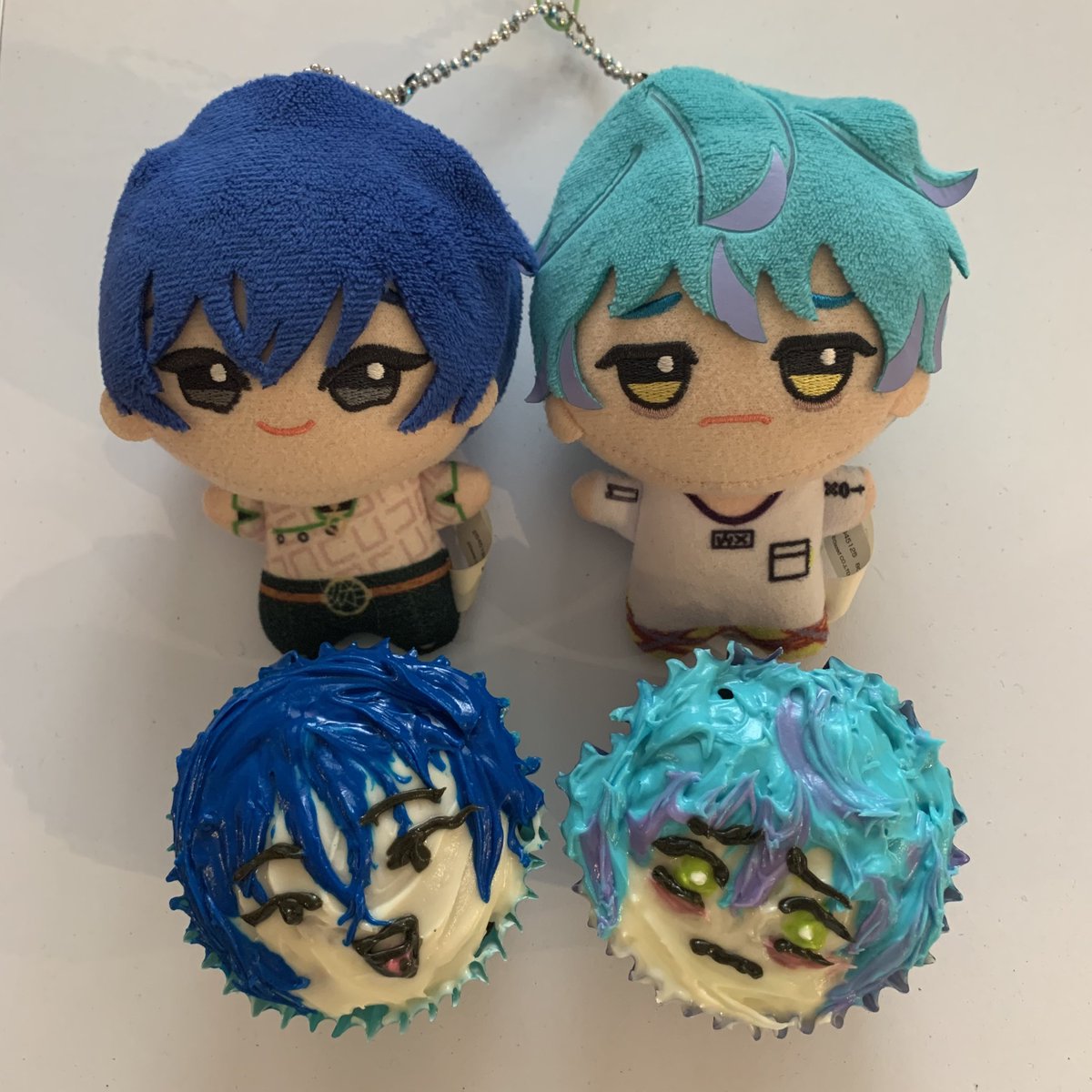 Lack of announcements in the crsm stream made me and <a href="/himejoshimugi/">born to be alive</a> so mad we made cupcakes