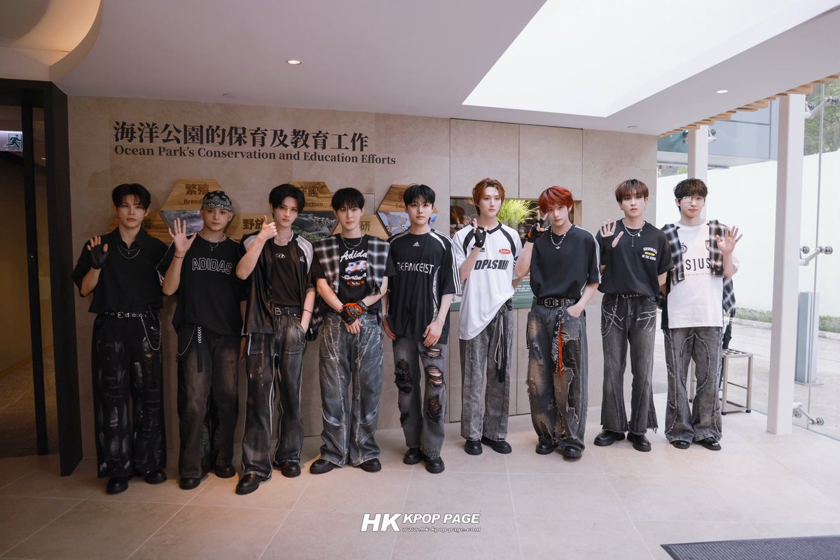 HK.KPOP.PAGE tweet media