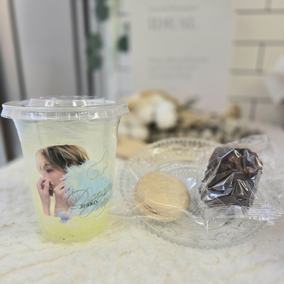 cafe ing tweet media