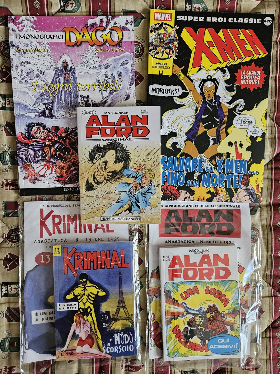 fantom9's tweet image. Bottino a #fumetti della settimana in #edicola! 🤩💬💬💬 #dago #aurea #supereroiclassic #xmen #marvelcomics #alanford #kriminal #maxbunker (che conferma graphic novel e nuovo romanzo di #riccardofinzi)