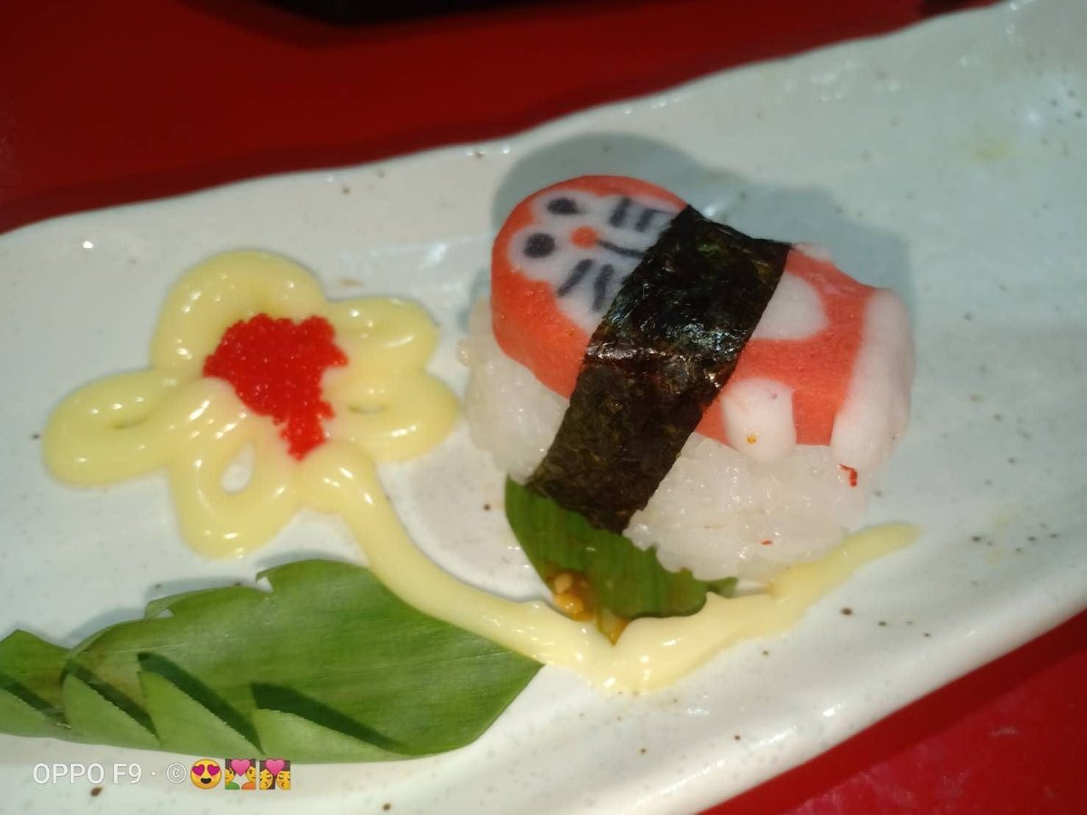 ไอดอลญี่ปุ่นชื่อดังระดับโลกมิยาวากิ ซากุระยังบอกน่ารัก โปรดท่านมาชิมซูชิโดเรม่อนที่ประเทศของฉัน