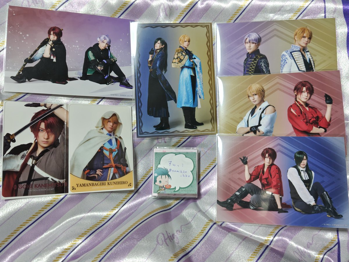 すみっこ tweet media