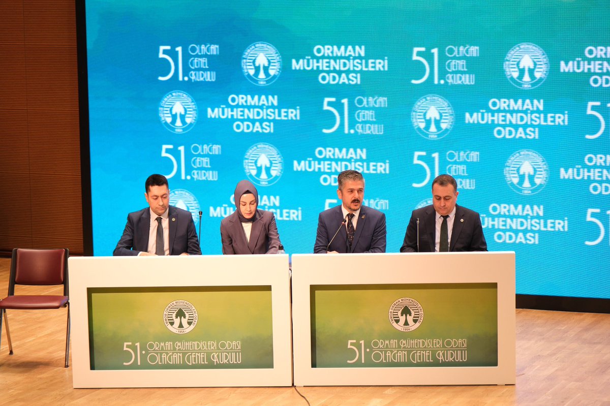 TmmobOrmuh's tweet photo. 51.Olağan Genel Kurulumuz vesilesiyle meslektaşlarımızla bir araya gelmiş olmanın memnuniyetini ve mutluluğunu yaşadık.

Nazik teşrifleriyle bizleri onurlandıran değerli protokol üyelerimize, delegelerimize, meslektaşlarımıza ve tüm misafirlerimize teşekkürlerimizi sunarız. https://t.co/uLHcA0OkHL