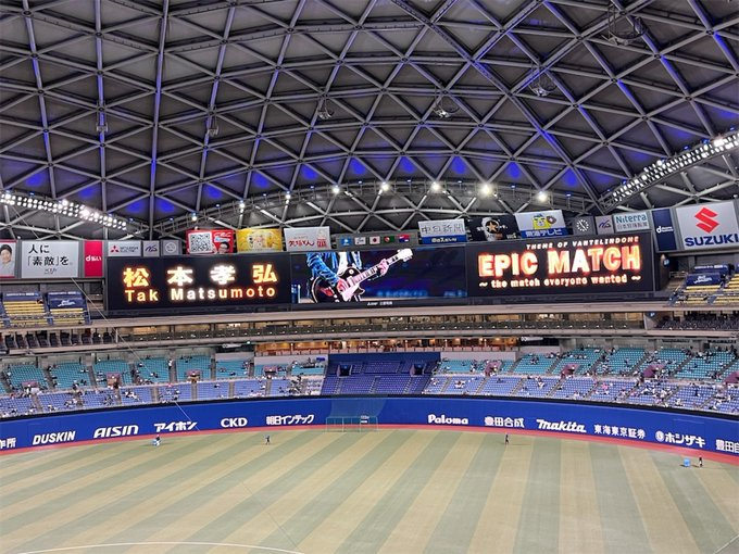Bz_Offic_Staff's tweet photo. 「B’z PARTY presents -FYOD-」

#Bz
#FYOD

【こけら落とし公演】
3月28、29日 #SGCアリーナ東京(東京���リームパーク内)
セットリスト https://t.co/jq5iErolJ1