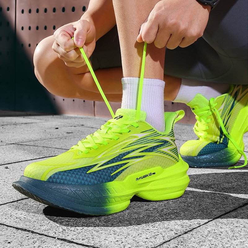 MensLuxBoutique's tweet image. Unleash bold energy with 'Venom Stride' X9X Sneakers -crafted for quick moves and standout street presence.
mensluxuryboutique.com/products/venom…
#VenomStride #X9XSneakers #SpeedStyle #UrbanRush #BoldFootwear #SneakerVibes